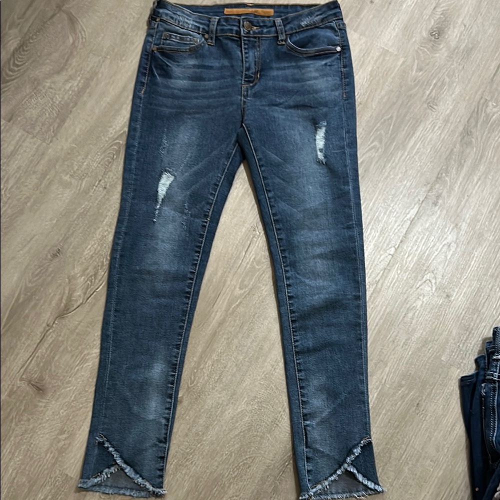 Women's Distressed Blue Jeans
